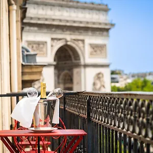 Belfast Paris