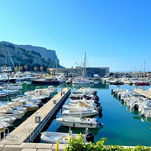  Apartment Le Palmyre France